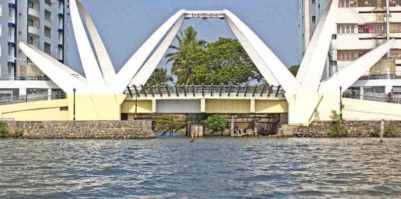 Restaurants in Marine Drive - Kochi