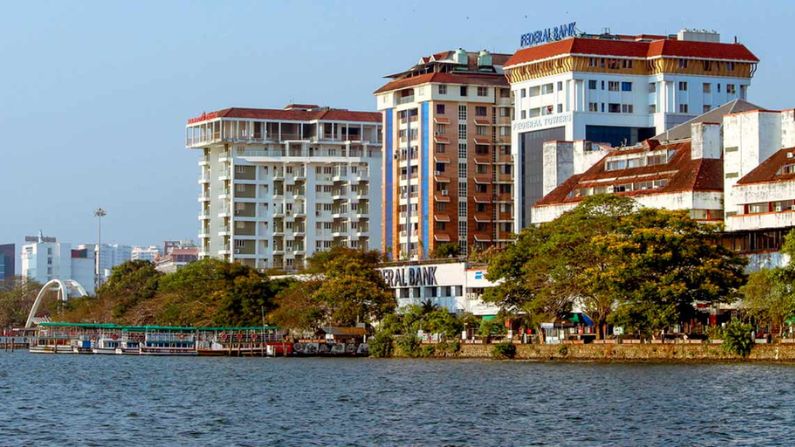 Restaurants in Marine Drive, Kochi