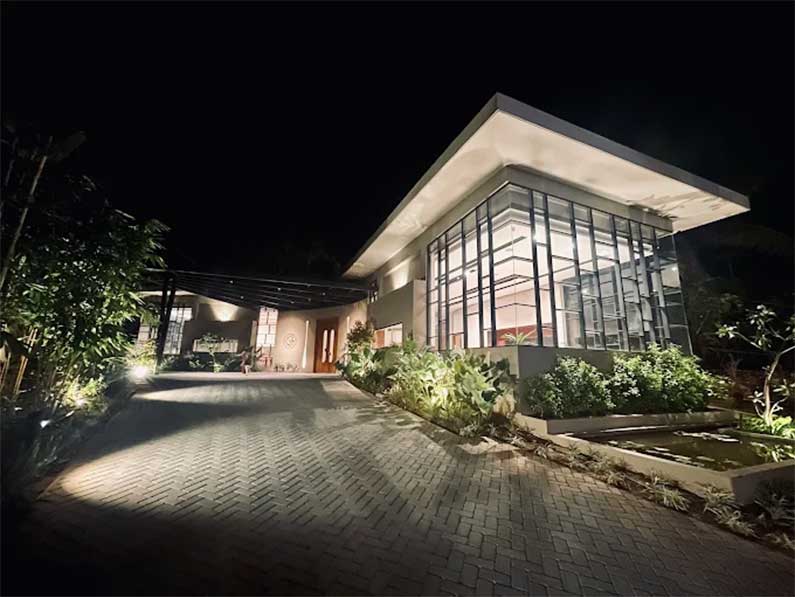 soul-kitchen-restaurant soul-kitchen-restaurant irijalakuda