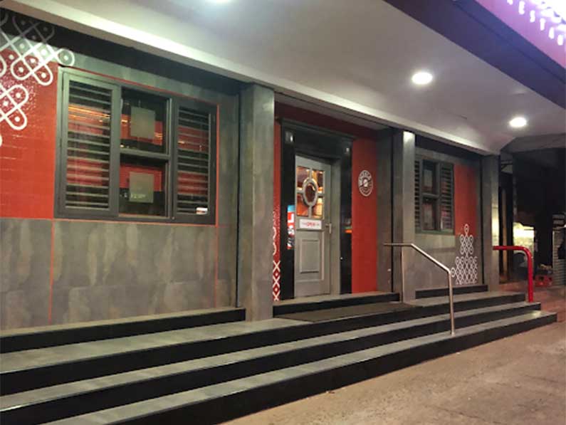 wheels-restaurant-kottayam