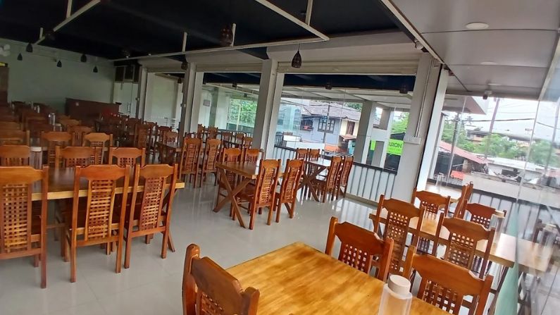 Best kuzhimandi spot in Nilambur serving alfahm and mandi rice