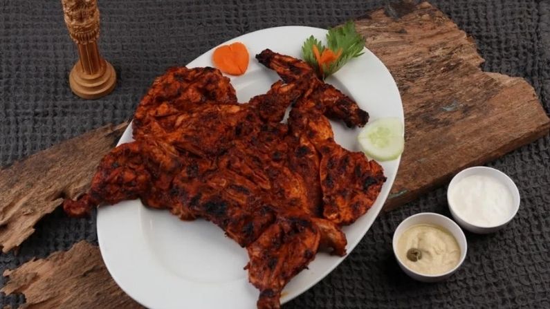 Multi-cuisine restaurants in Thalassery with Indian and Arabian dishes.