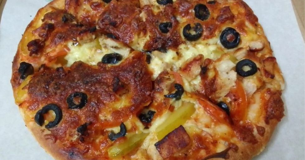 Wabi-Zabi TreatZ – Wadakkanchery Town pizza