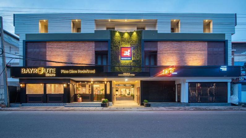 BayRoute Bistro in Alappuzha serves authentic Middle Eastern cuisine in an elegant setting