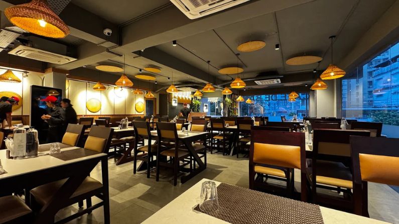 Cafe De Bangkok Kochi Thai restaurant among popular restaurants in Kochi