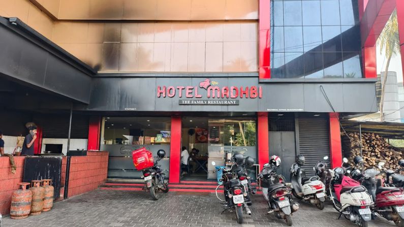 Madhbi Hotel in Malappuram serves traditional Kerala non-veg meals and local dishes