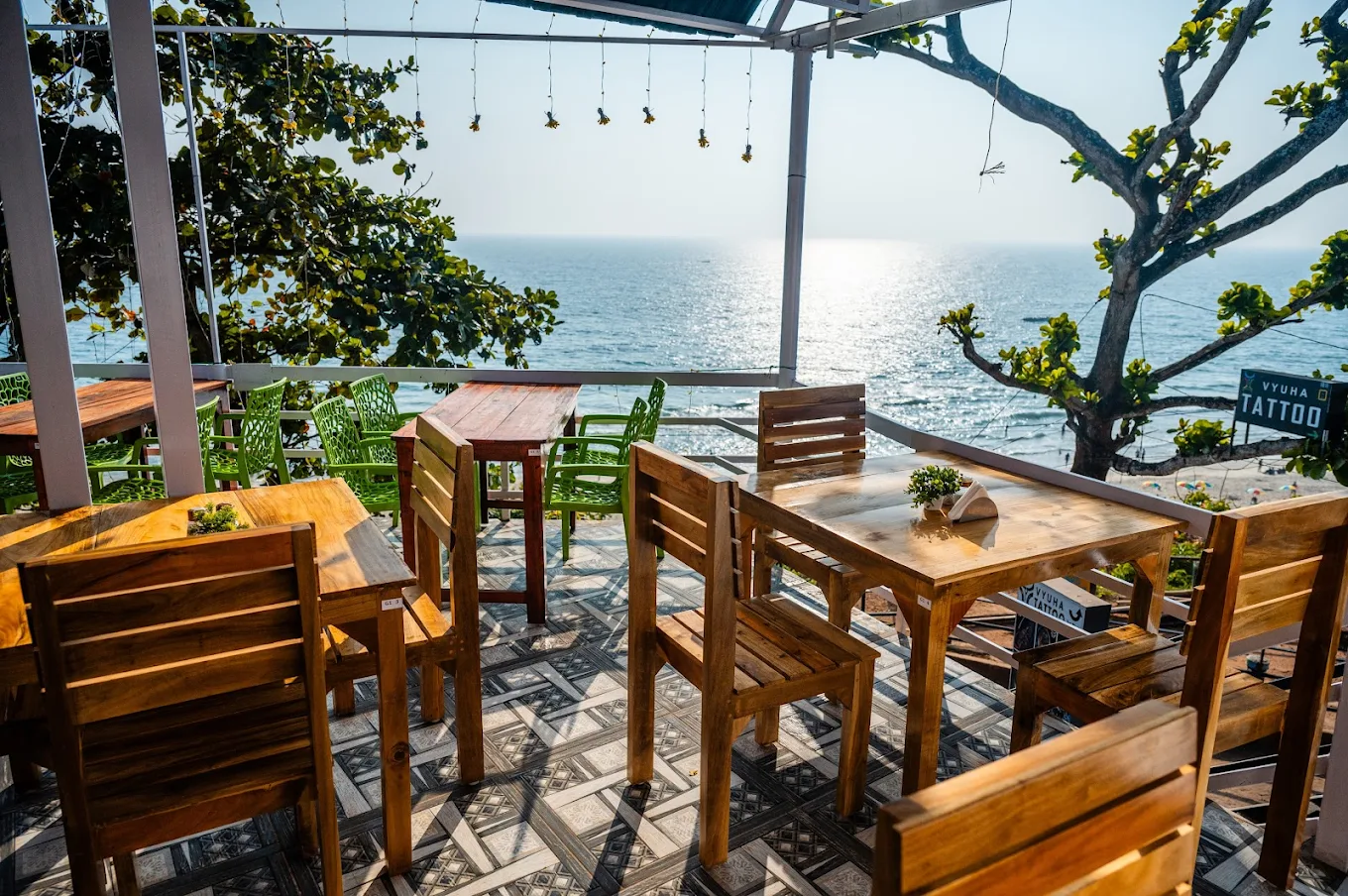 seafood restaurants in varkala