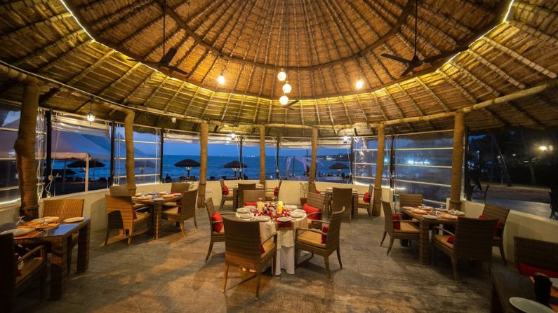 Top Restaurants Near Kovalam Lighthouse