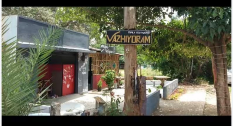 restaurants in vithura-