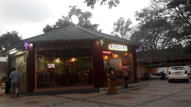 Cafeteria Food for Freedom in Poojappura serving Kerala meals, snacks, and traditional dishes.