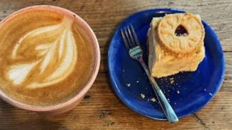 Coffee Cakes café in Anad