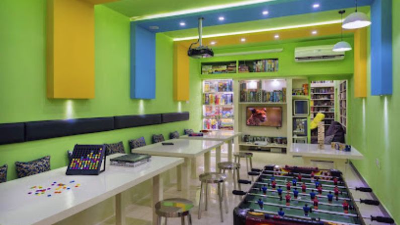Eve's Coffee in Pettah serving specialty coffee, pastries, and light snacks.