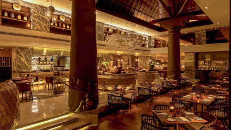 Graze Kitchen restaurant in Pettah Trivandrum with modern interiors and a variety of Indian and continental dishes.