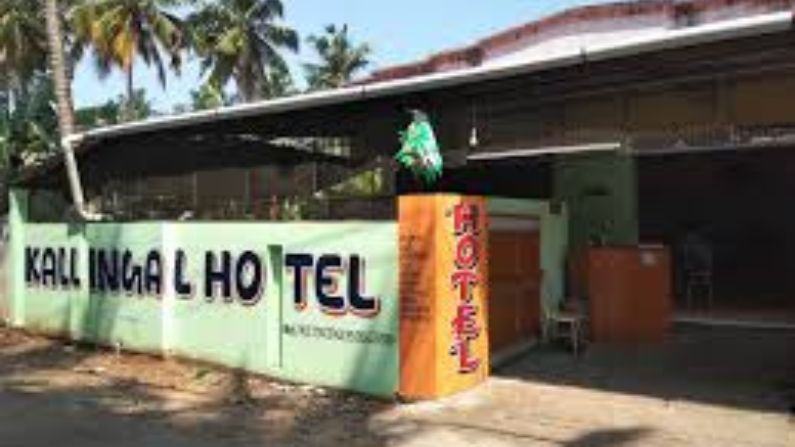 Kallingal Hotel in Mangalapuram serving authentic Kerala seafood and traditional meals.