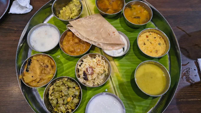 restaurants in palayam