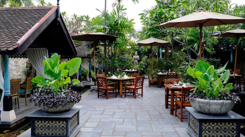 Elegant heritage dining at Villa Maya in Thiruvananthapuram featuring fine dining and global cuisine.