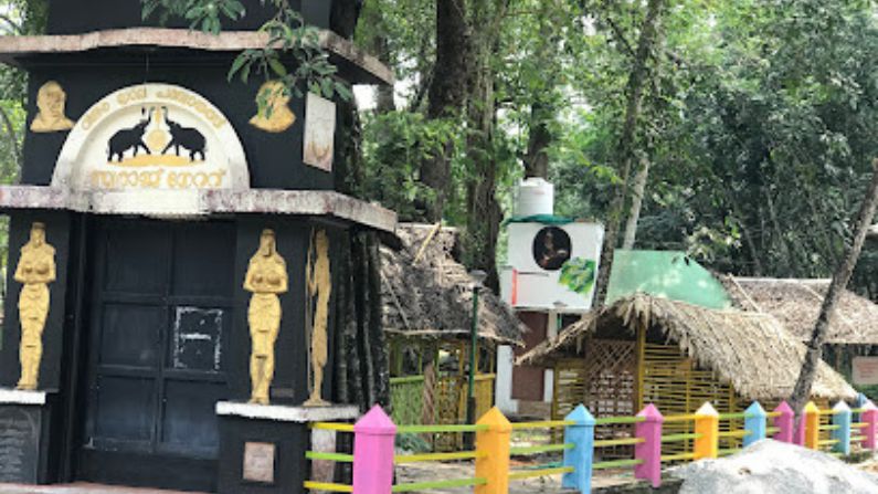 DTPC Adivaram Family Restaurant near Ponmudi serving Kerala meals and snacks