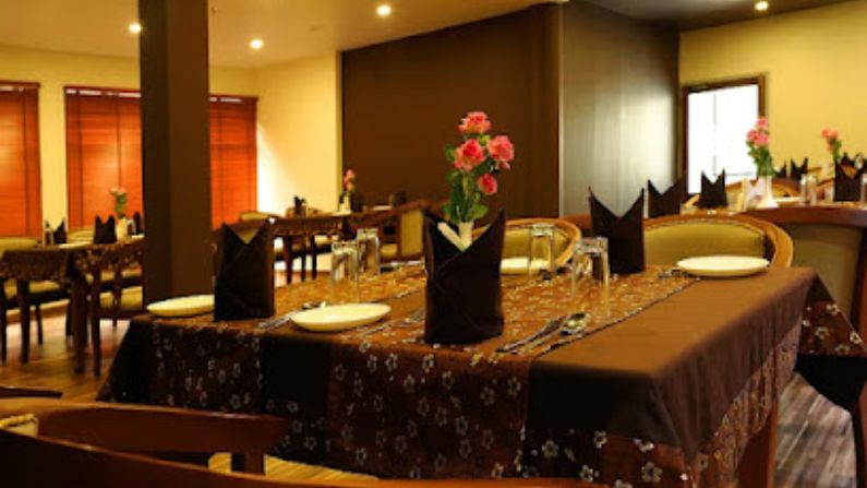 The Spice House Family Restaurant by Hotel Soorya in Kottiyam.