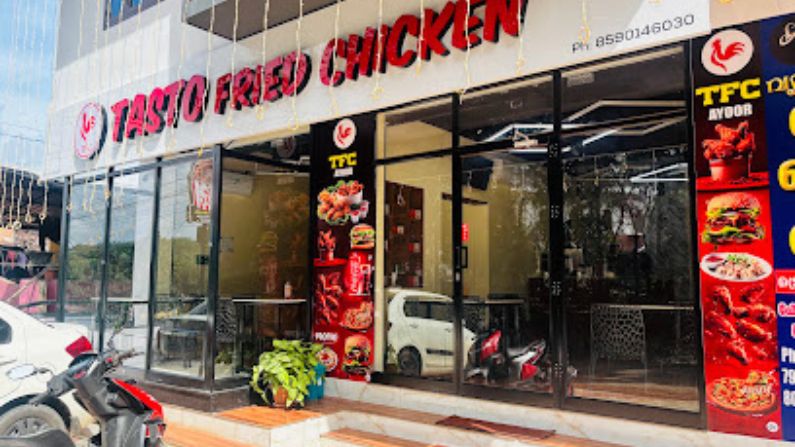 Tasto Fried Chicken in Ayoor serving crispy fried chicken, burgers, and wraps.